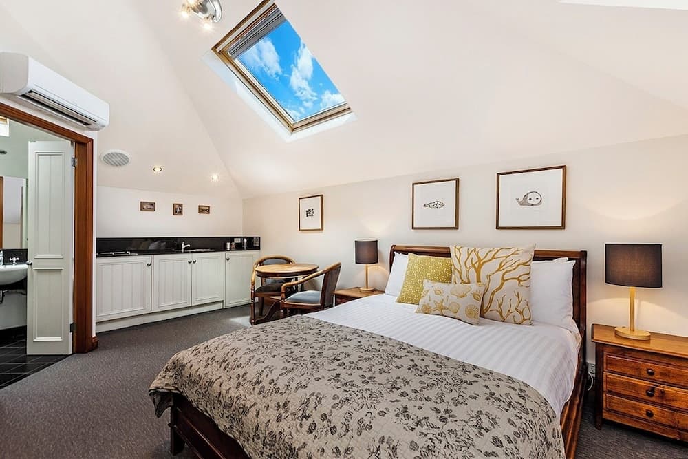 Sandstone Suites