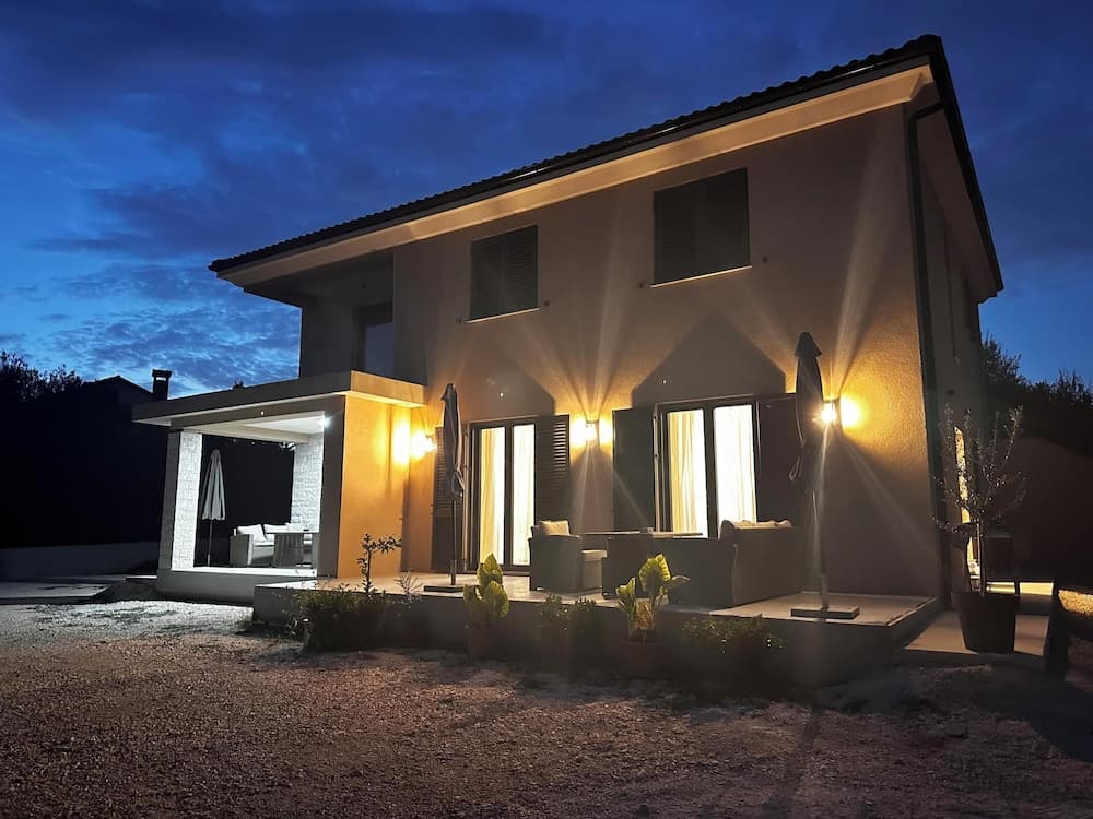 Apartments Robi 2