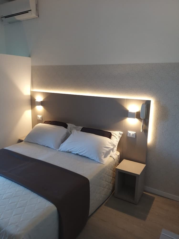 Hotel Ideal