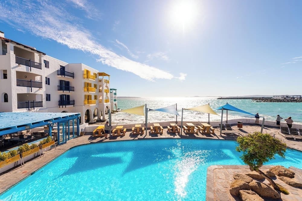 Club Mykonos by First Private Stays