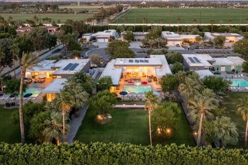Polo Villa 7 by Avantstay Features Entertainer s Backyard Game Room 260316 5 Bedrooms