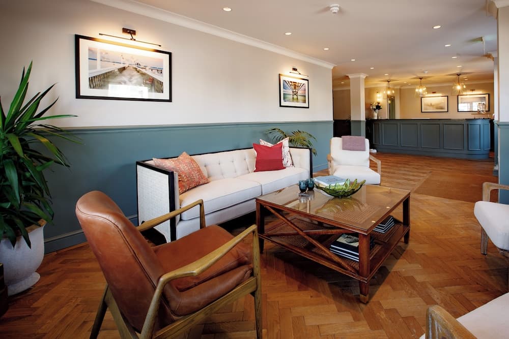 Albion Hotel