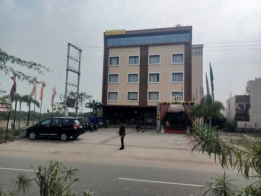 Hotel Ashoka legacy