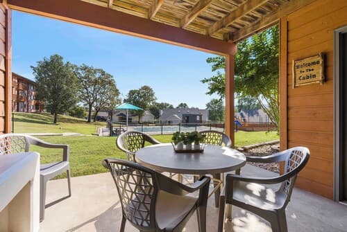 Ozark Escape at the Pointe - Epic Nature