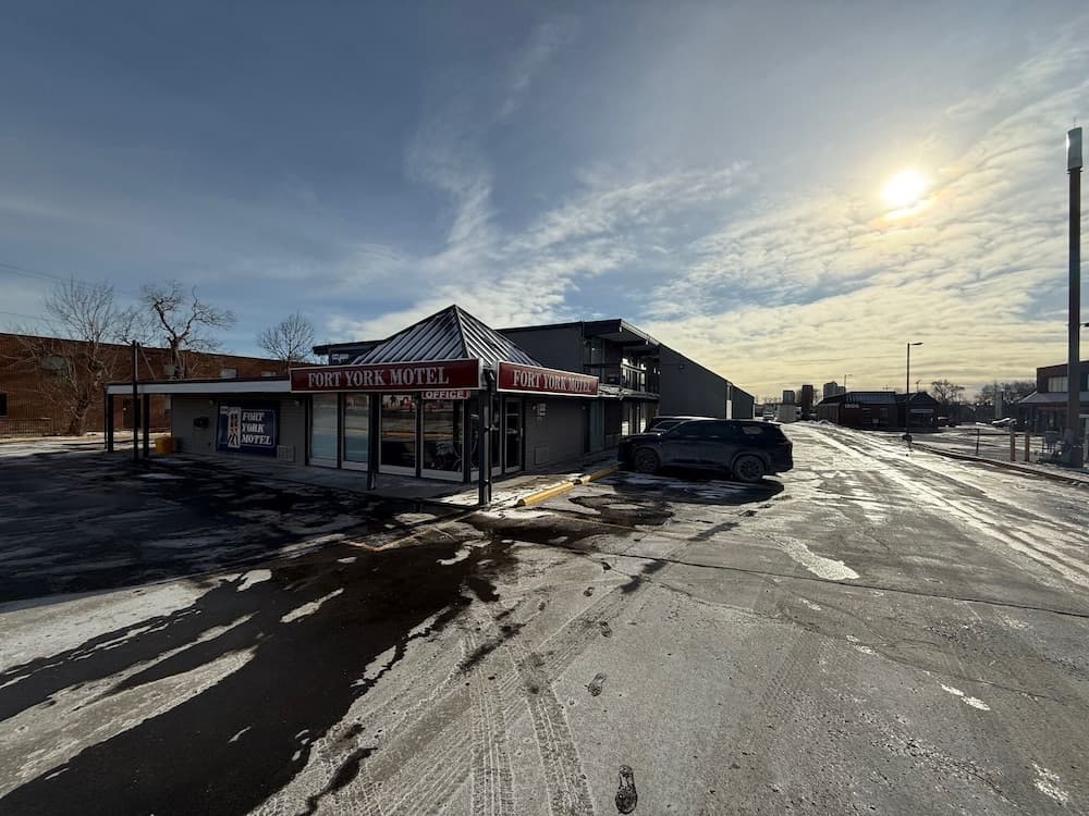 Fort York Motel