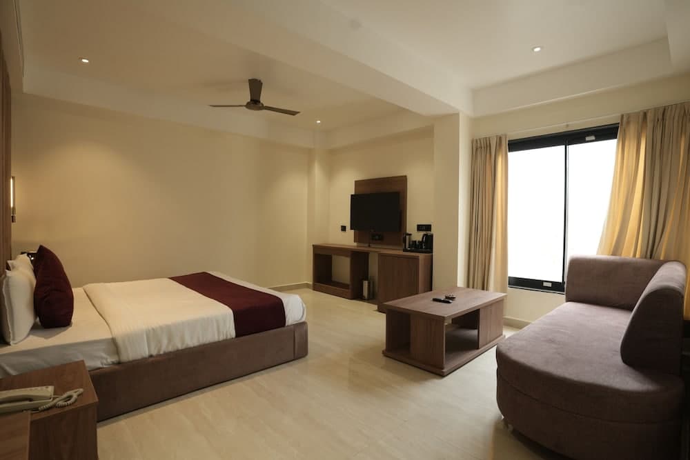 Hotel SS4 Crystals