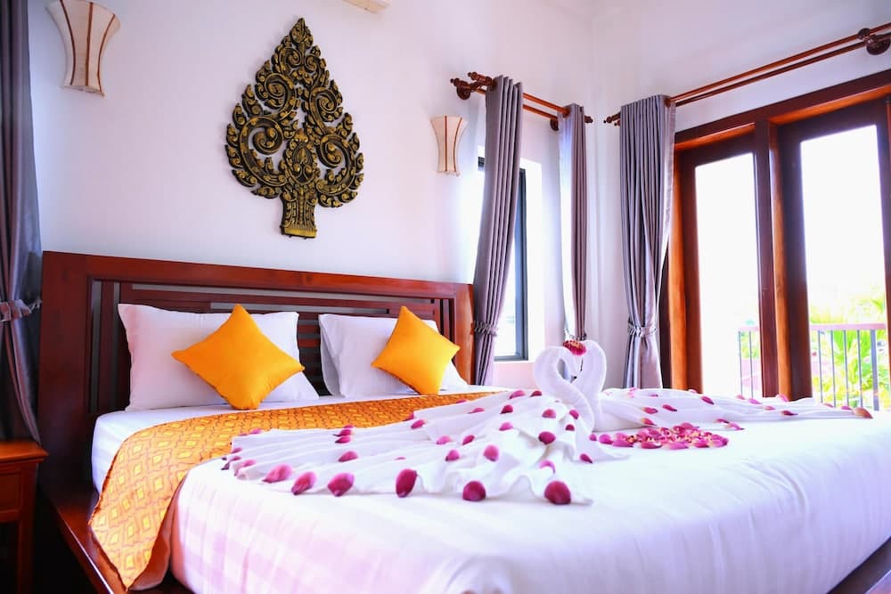 Lion King Boutique Hotel