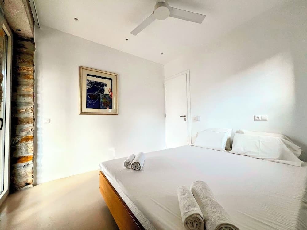 Tzia Authentic Stone Apt with Sea View