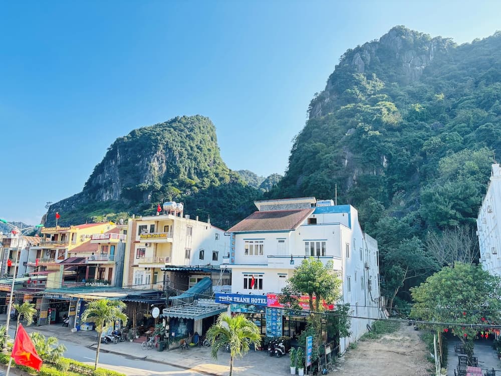 Konaklama yerinin ön cephesi