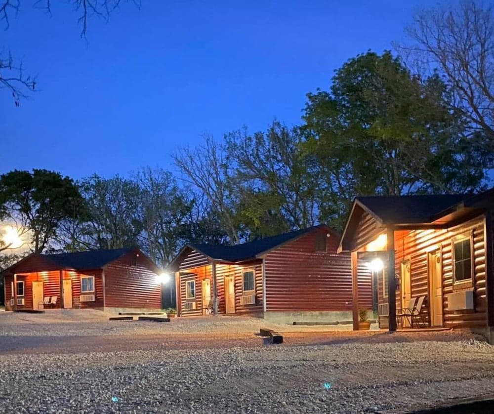 The Woods Lodging