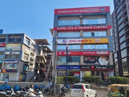 HOTEL MARUTI R