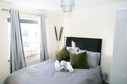 5guests-familyfriendly-parking-gardenview-centre