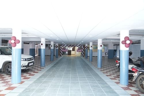 HOTEL KALYAN SUITES