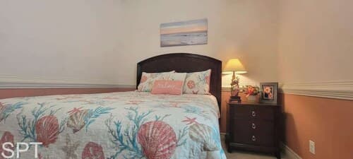 Block to Beach - Ground Floor - Pristine - Pool