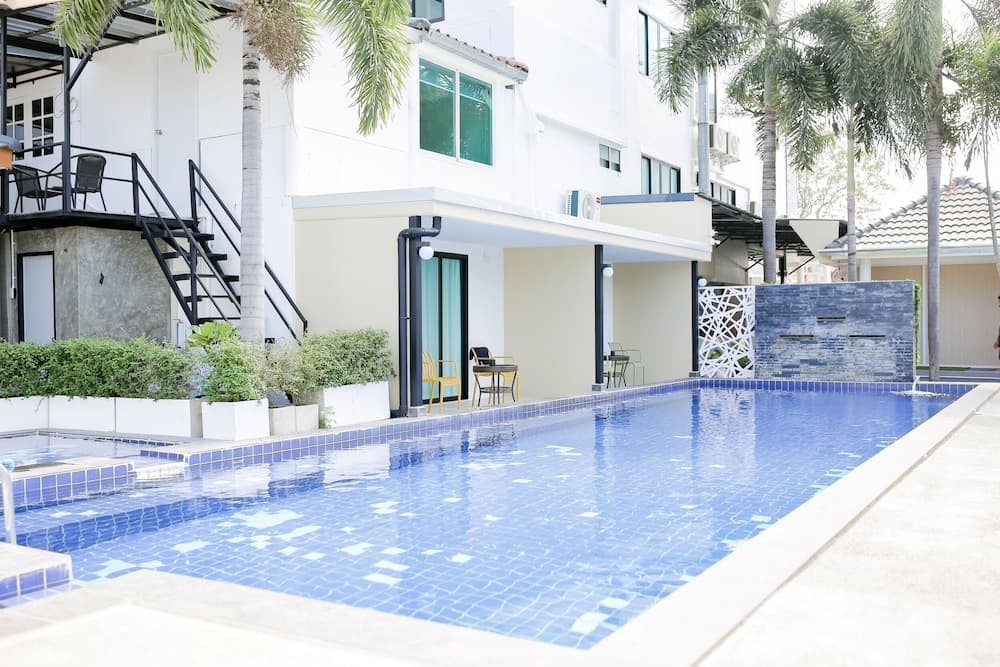 R2 Bed and Pool Kanchanaburi