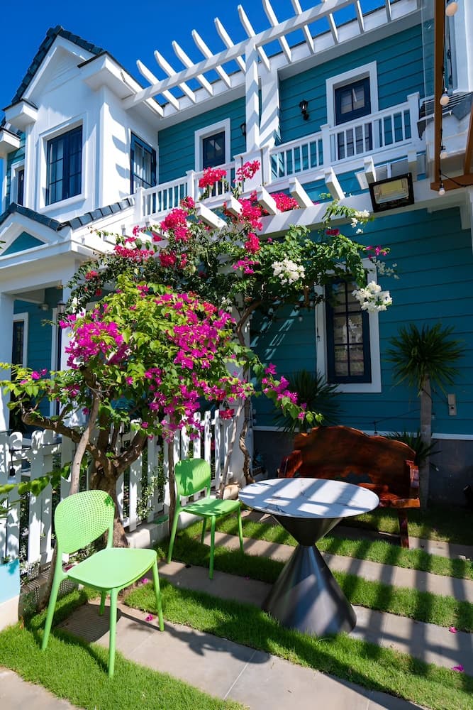 Luxury 4 Br Cherry Villa - Novaworld PT