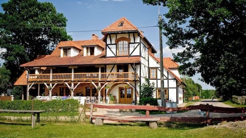 Sasek Maly Pensjonat Jazdy Konne