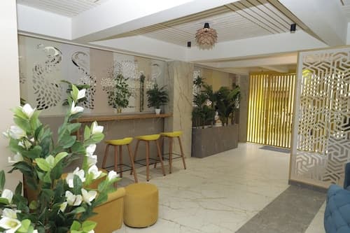HOTEL.327