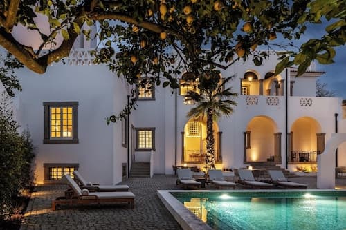 CICIOSO Boutique Hotel