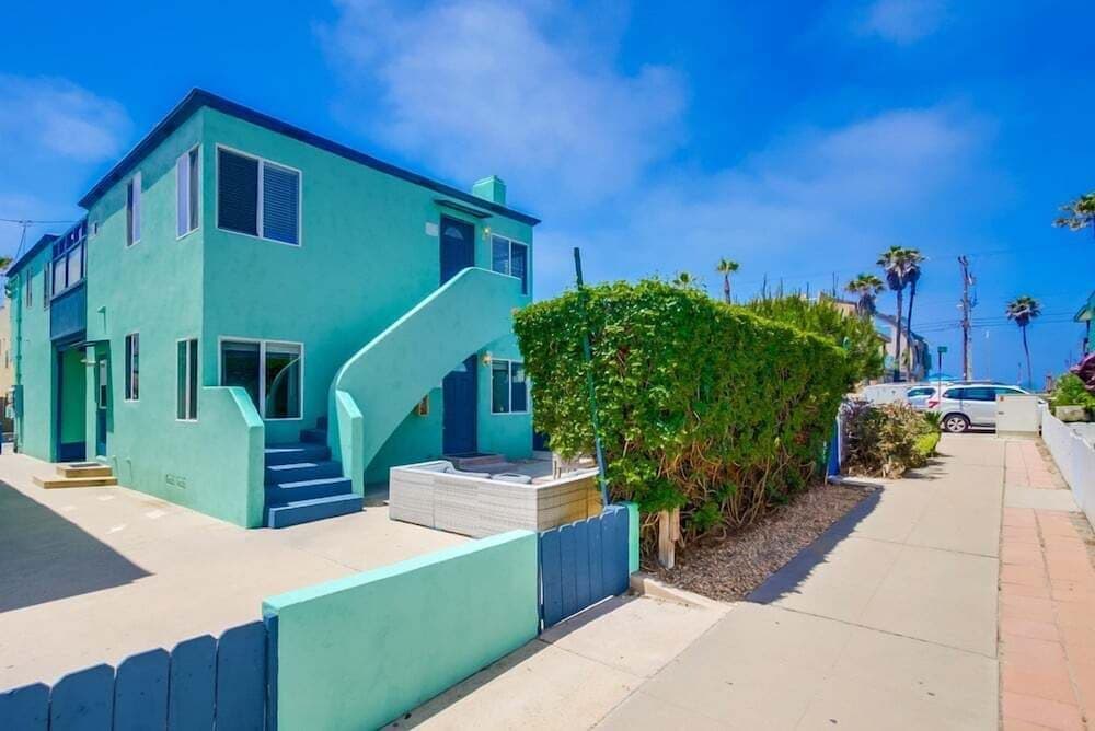 Manhattan Shores 1A