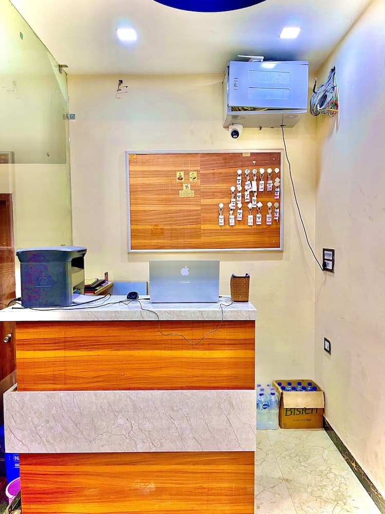 YS TAJ HOTEL AGRA