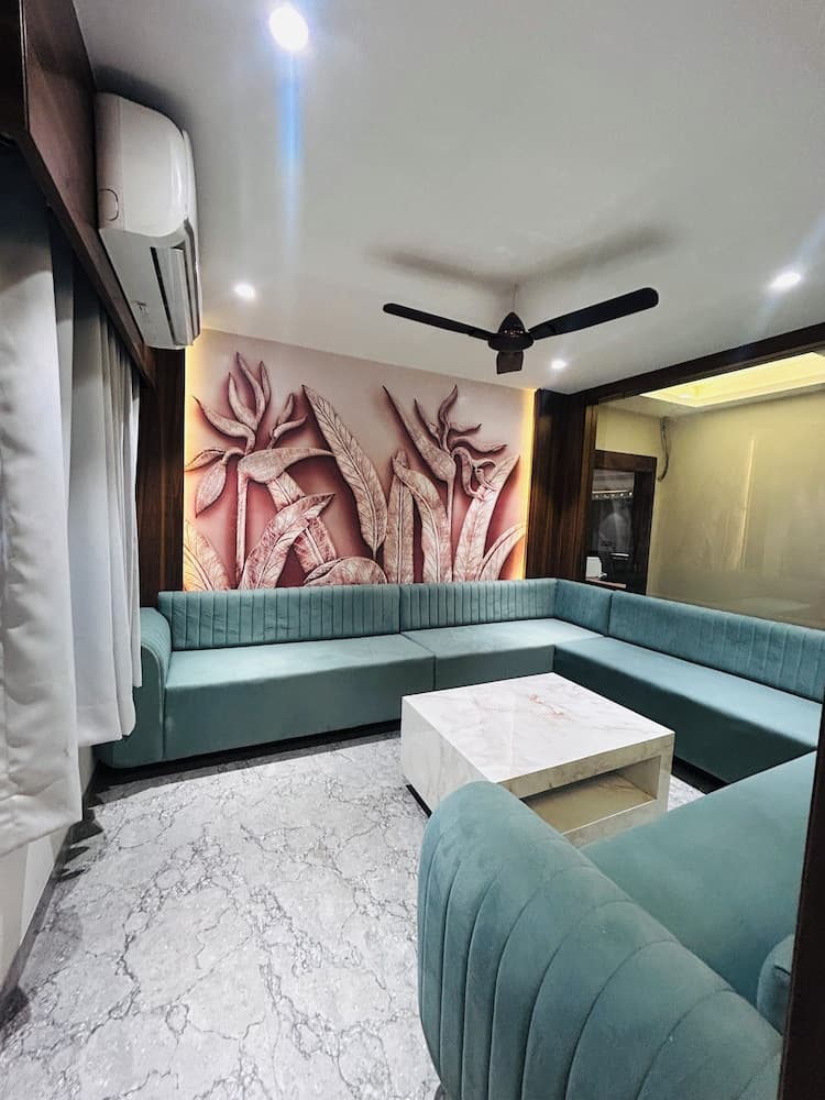 Hotel Care Residency