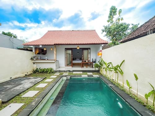 Felicia House