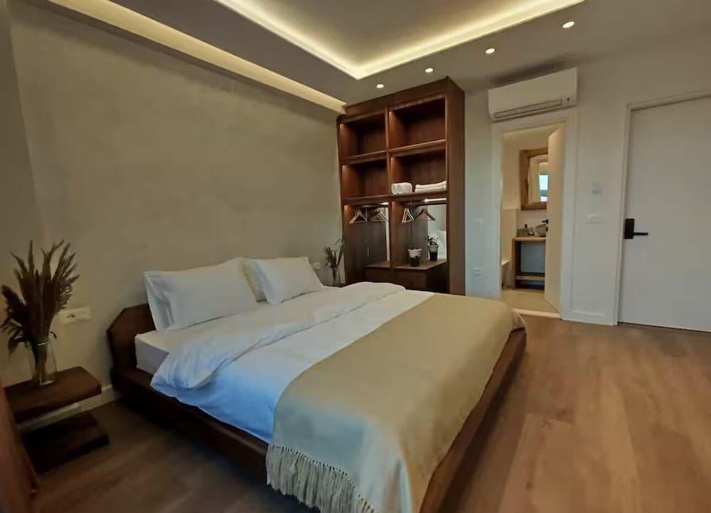 Luxury studio near the beach