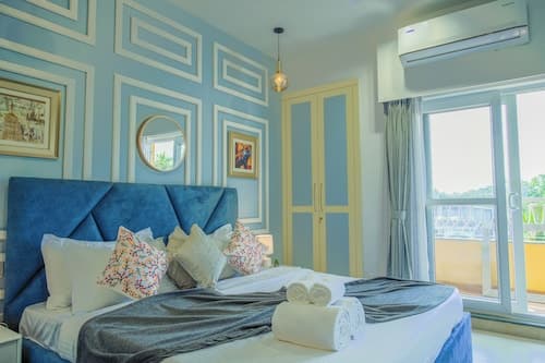 Alaya Stays Veera Marina 2BHK