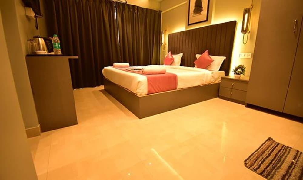Fabhotel Kova