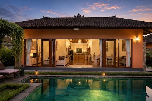 Genie Private Villa by Travellink Bali