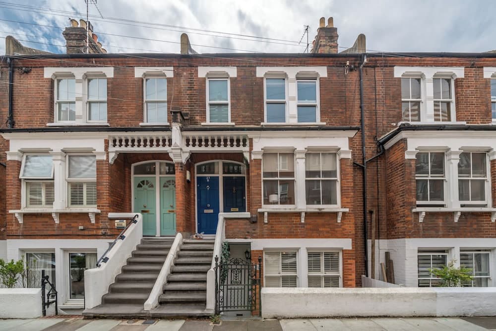 Modern flat near Battersea Park