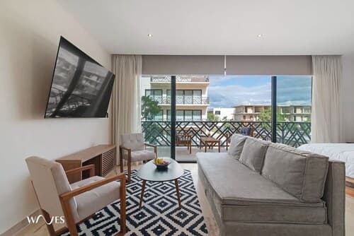 2 BR Apartment With Spacious Loft Close From Beach Zone