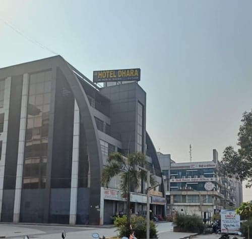 Hotel Dhara