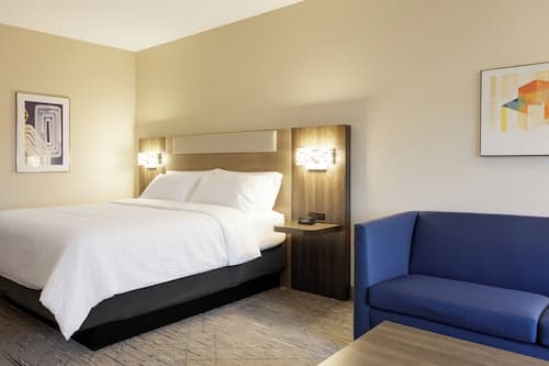 Holiday Inn Express & Suites Charlotte Airport Area by IHG