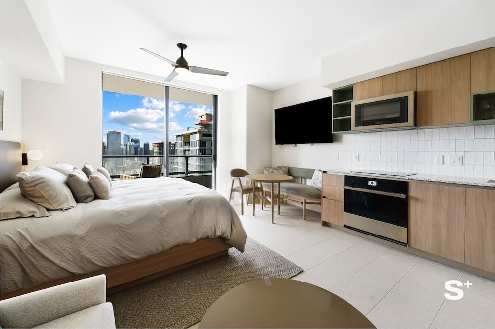Miami Luxury Studio With City View