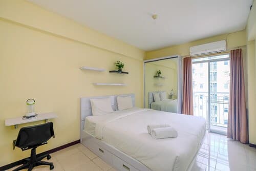 Cozy And Homey 3Br At Bogor Valley Apartment