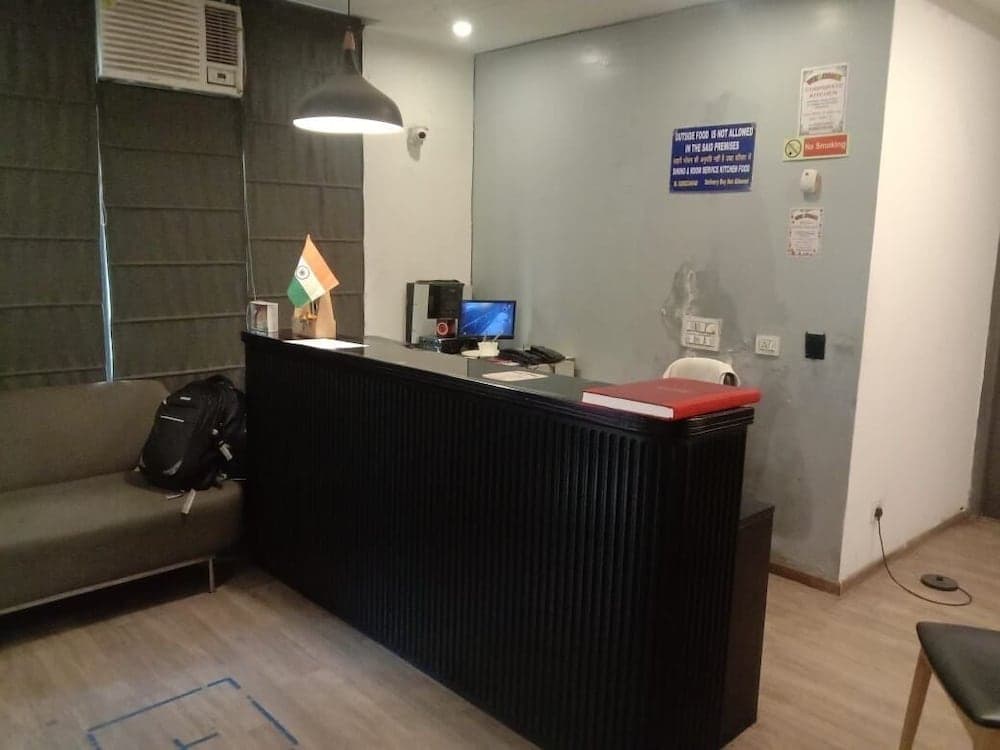 Hotel Royal India - DLF Phase 2