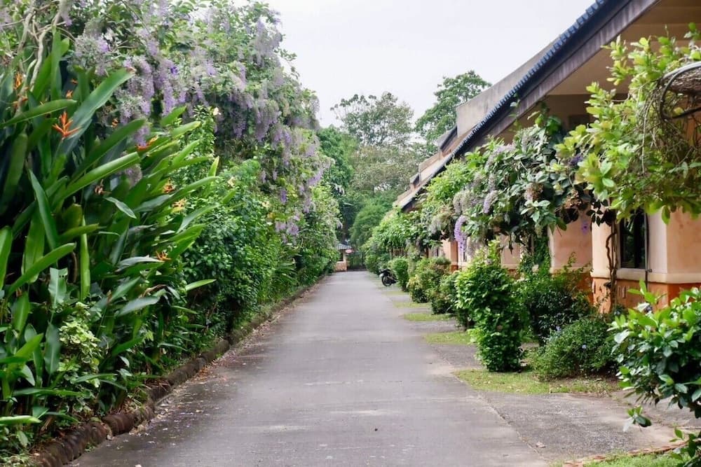 Chalet De Palm Resort Hatyai