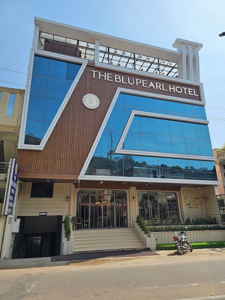 The Blu Pearl
