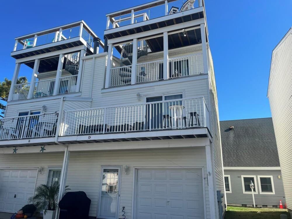 Rodney Avenue 107d