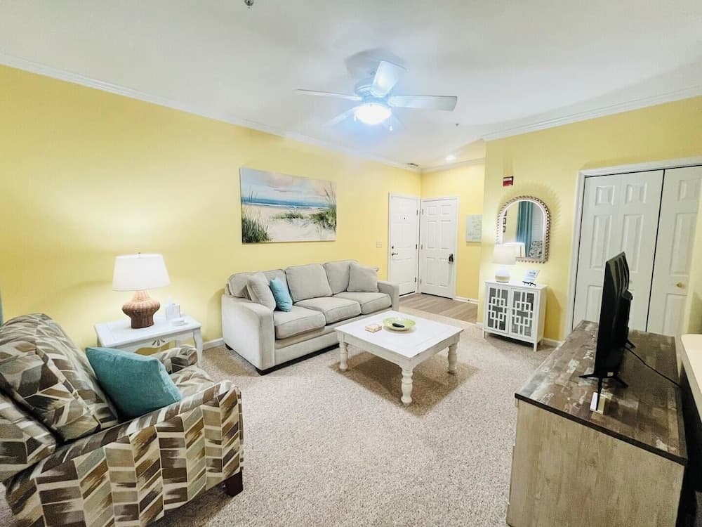 Cascade Lane 408