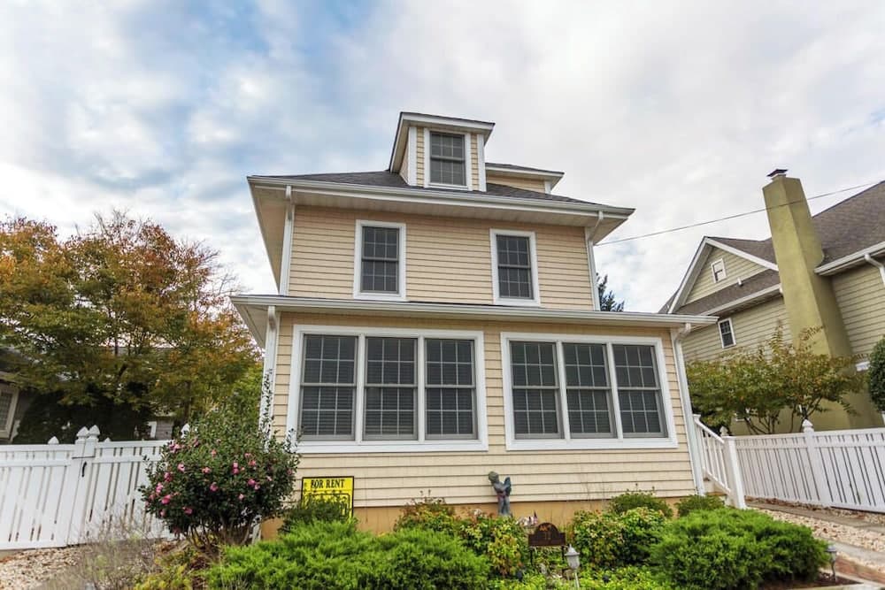 Delaware Avenue 32A