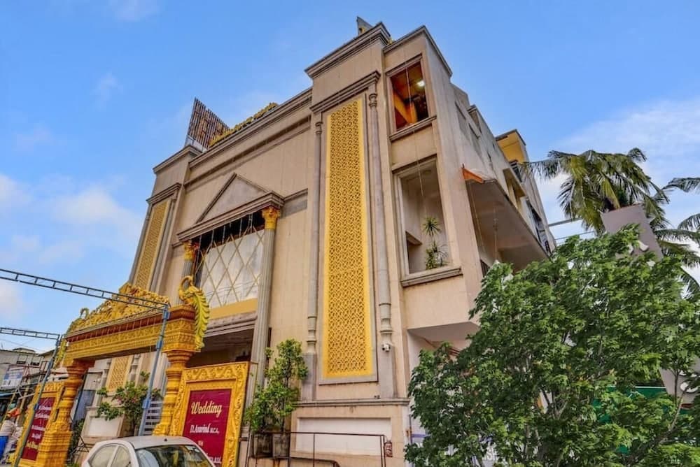 SanvaLuxuryRoom By Royal VIP Hospitality