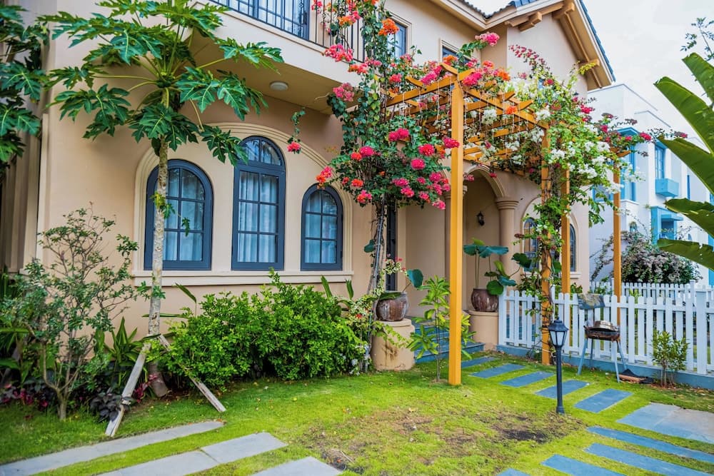 Luxury 3 br La Fleur Villa-Novaworld PT