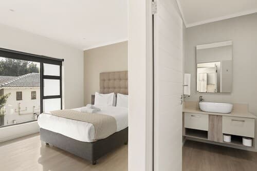 Easy Stay -The Galleries