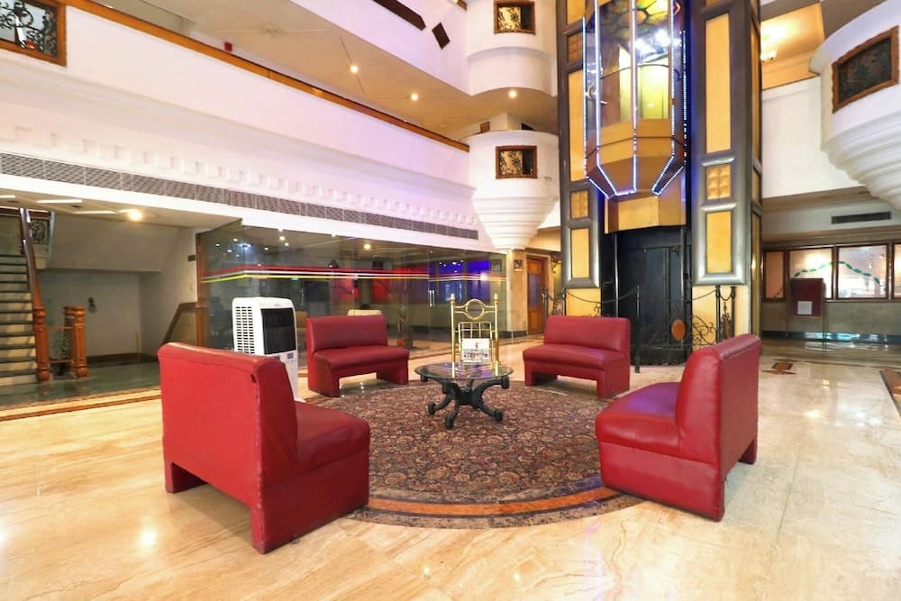 Hotel The Taksonz (opposite railway station Ludhiana)