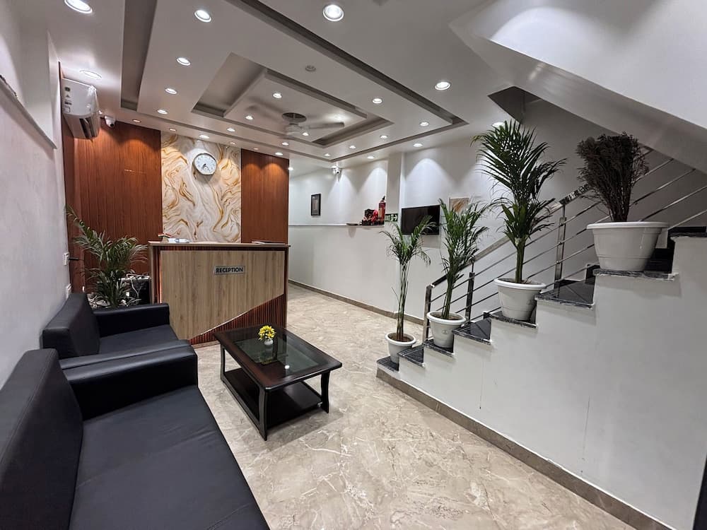 Hotel Kuber International IGI Airport