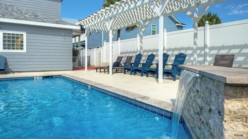 Sleeps 16 w/ Pool + Minutes to Beach Costa Bahia - 2 Condos