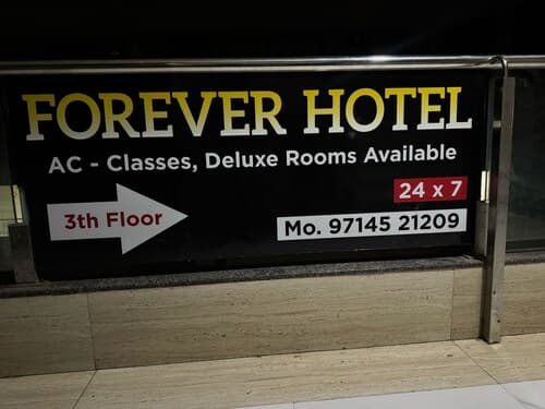 FOREVAR HOTEL